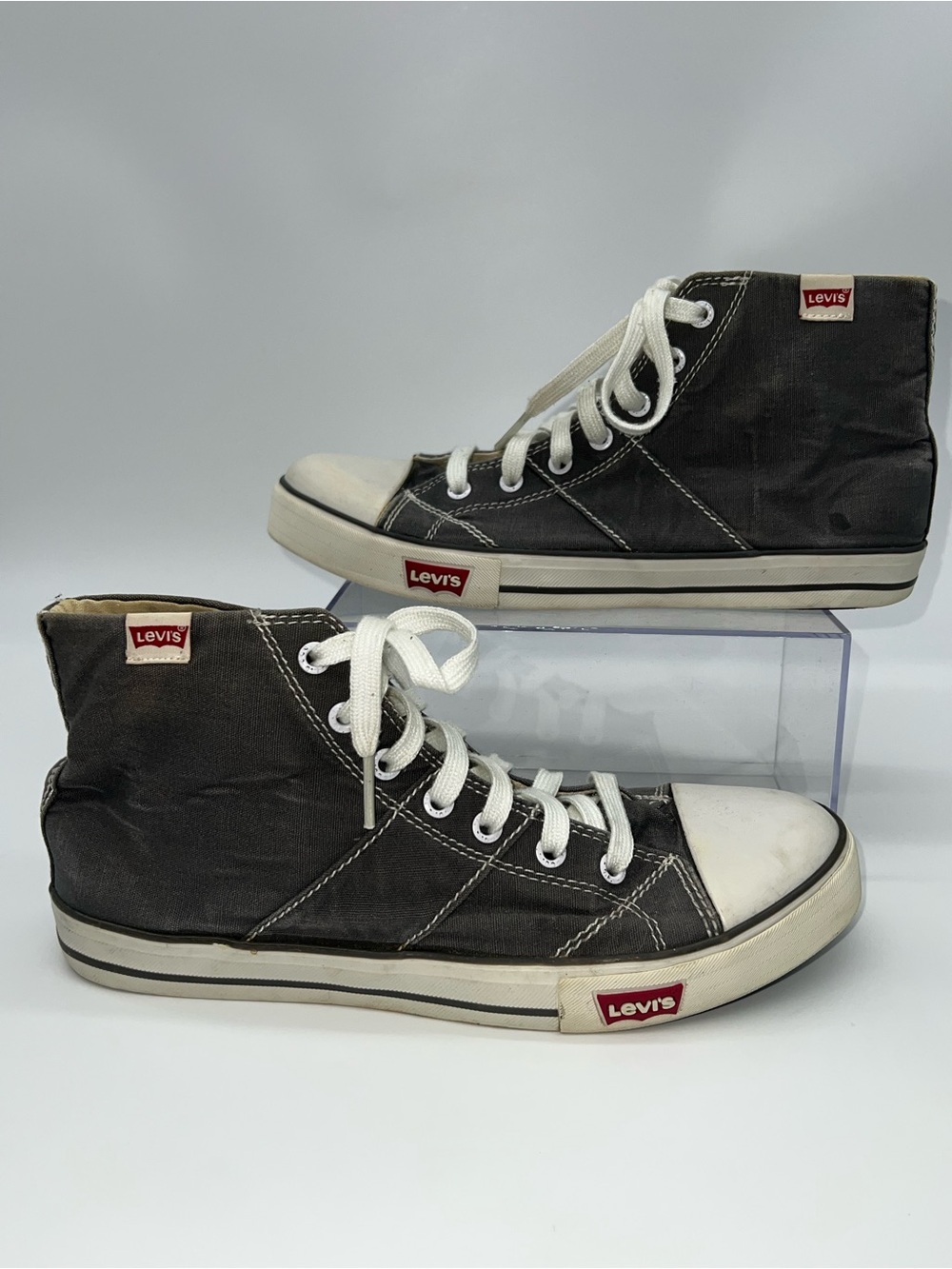 Levi's Women's High-Top Sneakers in Gray Cotton with White Midsoles-Size 10